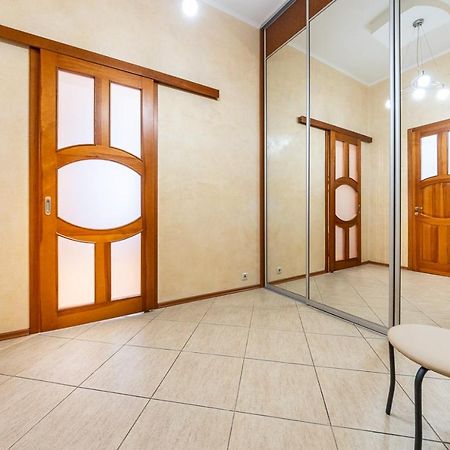 Apartments On Besarabka كييف المظهر الخارجي الصورة