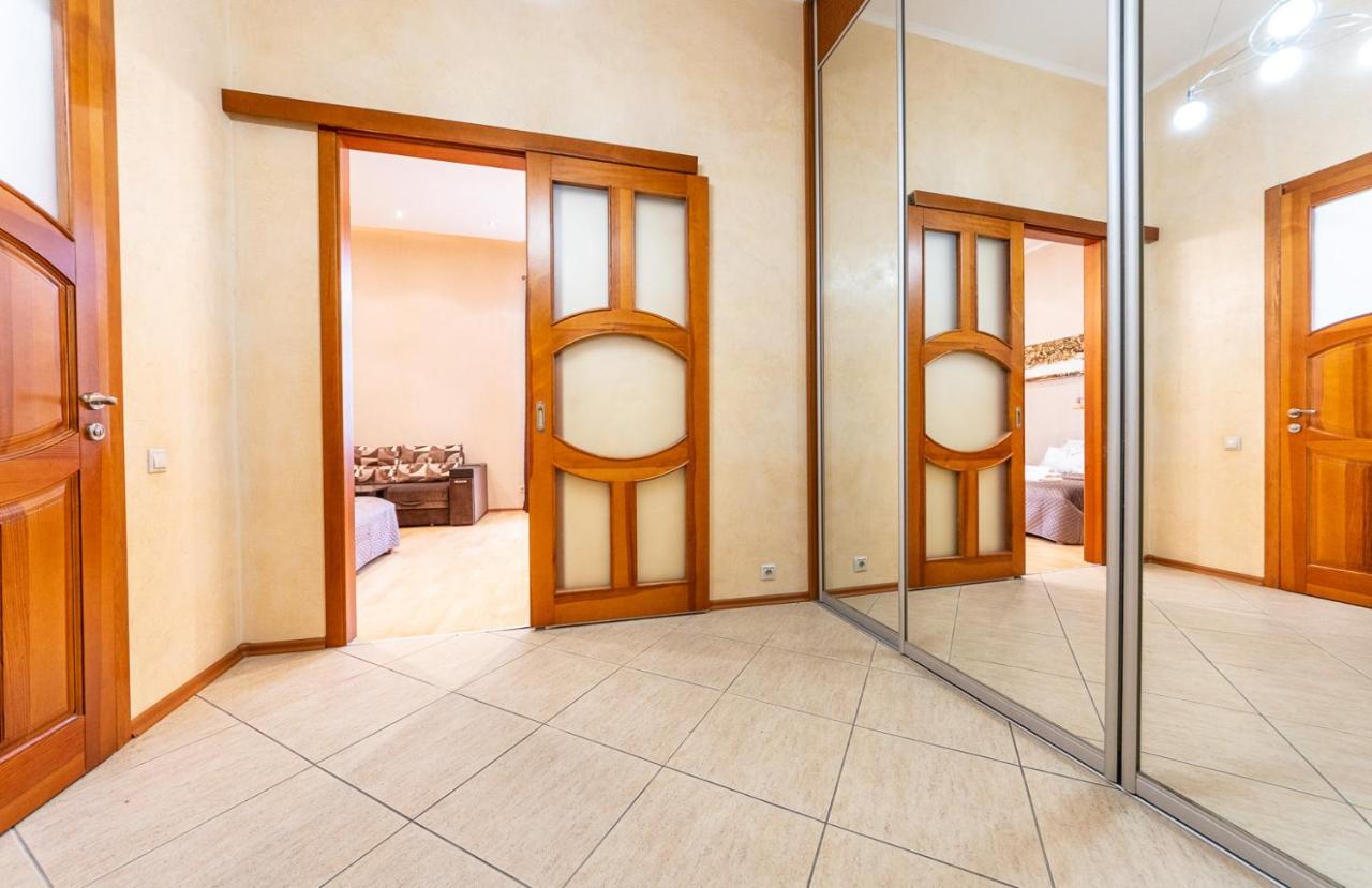 Apartments On Besarabka كييف المظهر الخارجي الصورة