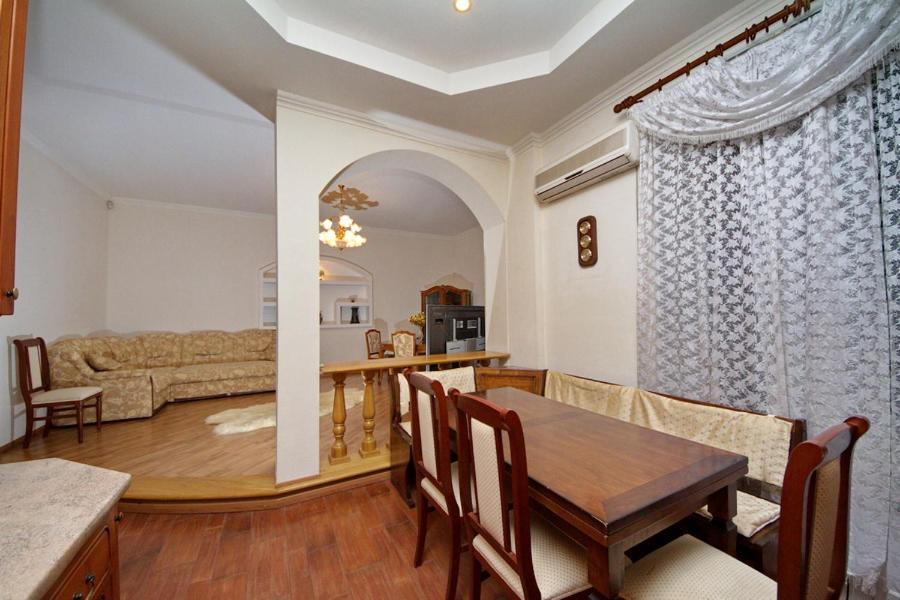 Apartments On Besarabka كييف المظهر الخارجي الصورة